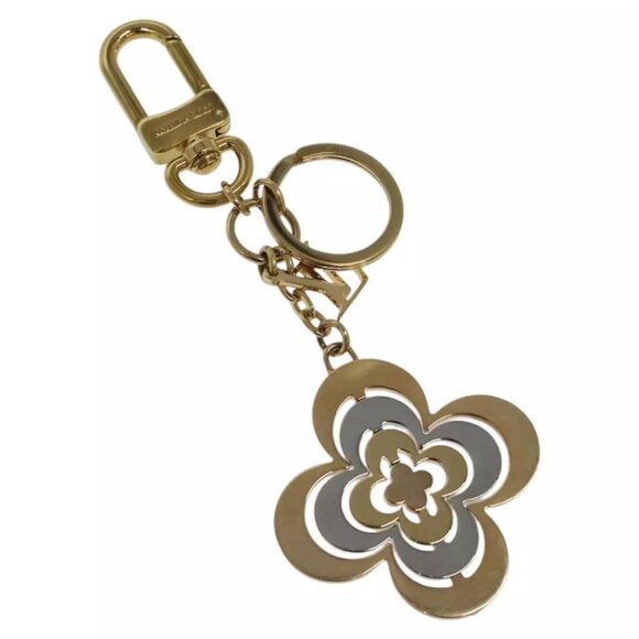 LOUIS VUITTON Monogram Flower Charm metal Gold M64267 LV Auth 114658 - Picture 1 of 12